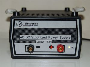 Bort Tools 13,8V 30A Bort Tools 13,8V 30A